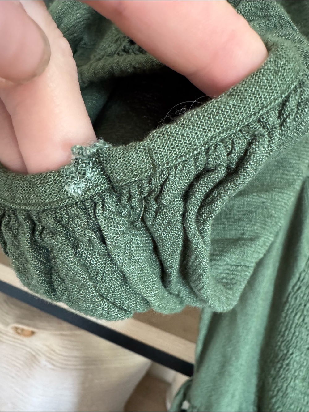 Little cottonwood linen midi dress with puff sleeves - Picture 3 of 3